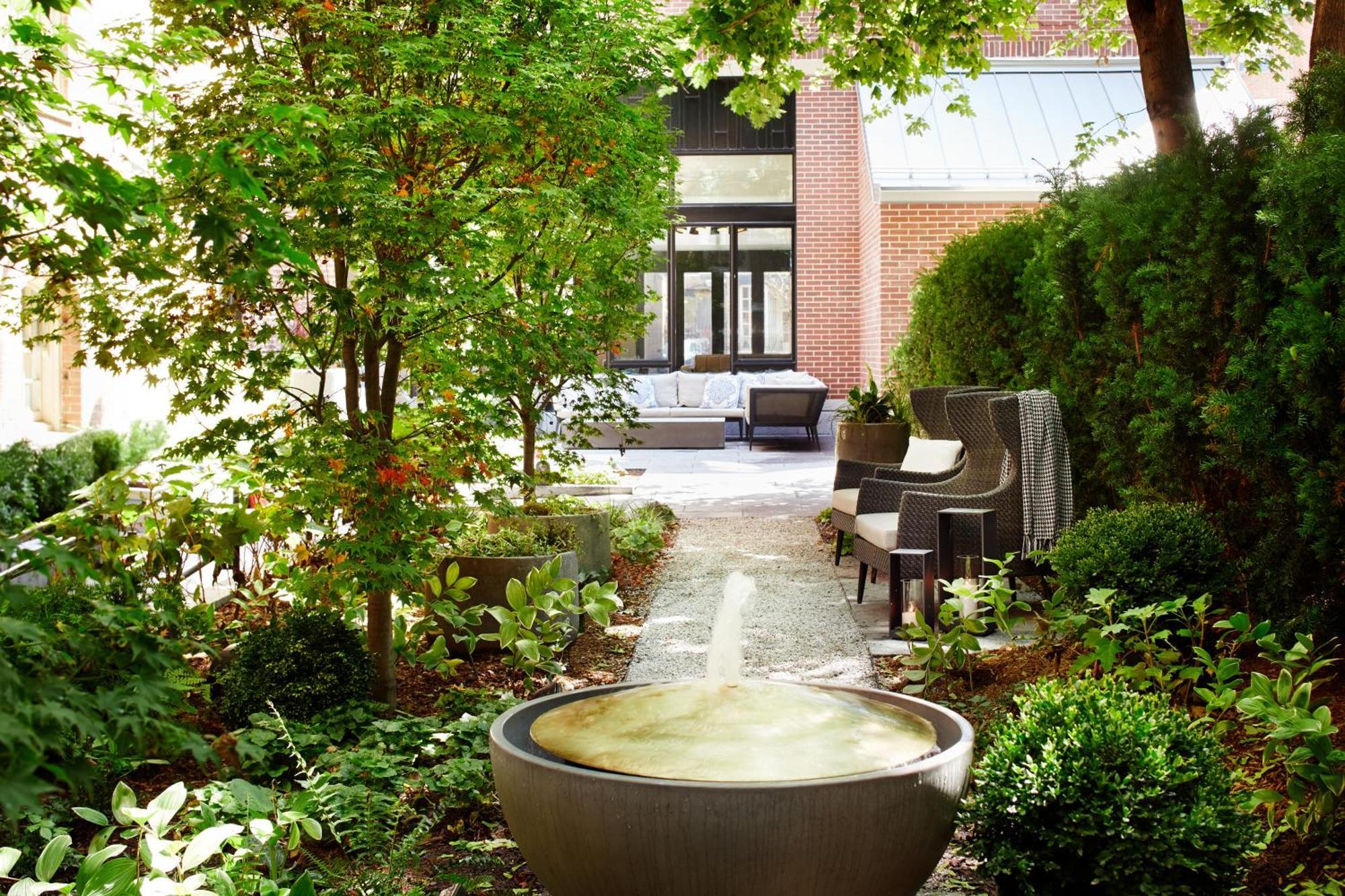 The Whitney Hotel Boston Extérieur photo The Spa at The Ivy Hotel